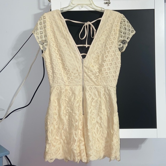 Charolette Russe Cream Romper - Picture 2 of 3
